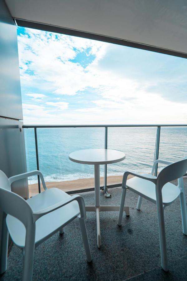 Pierre & Vacances Blanes Playa エクステリア 写真