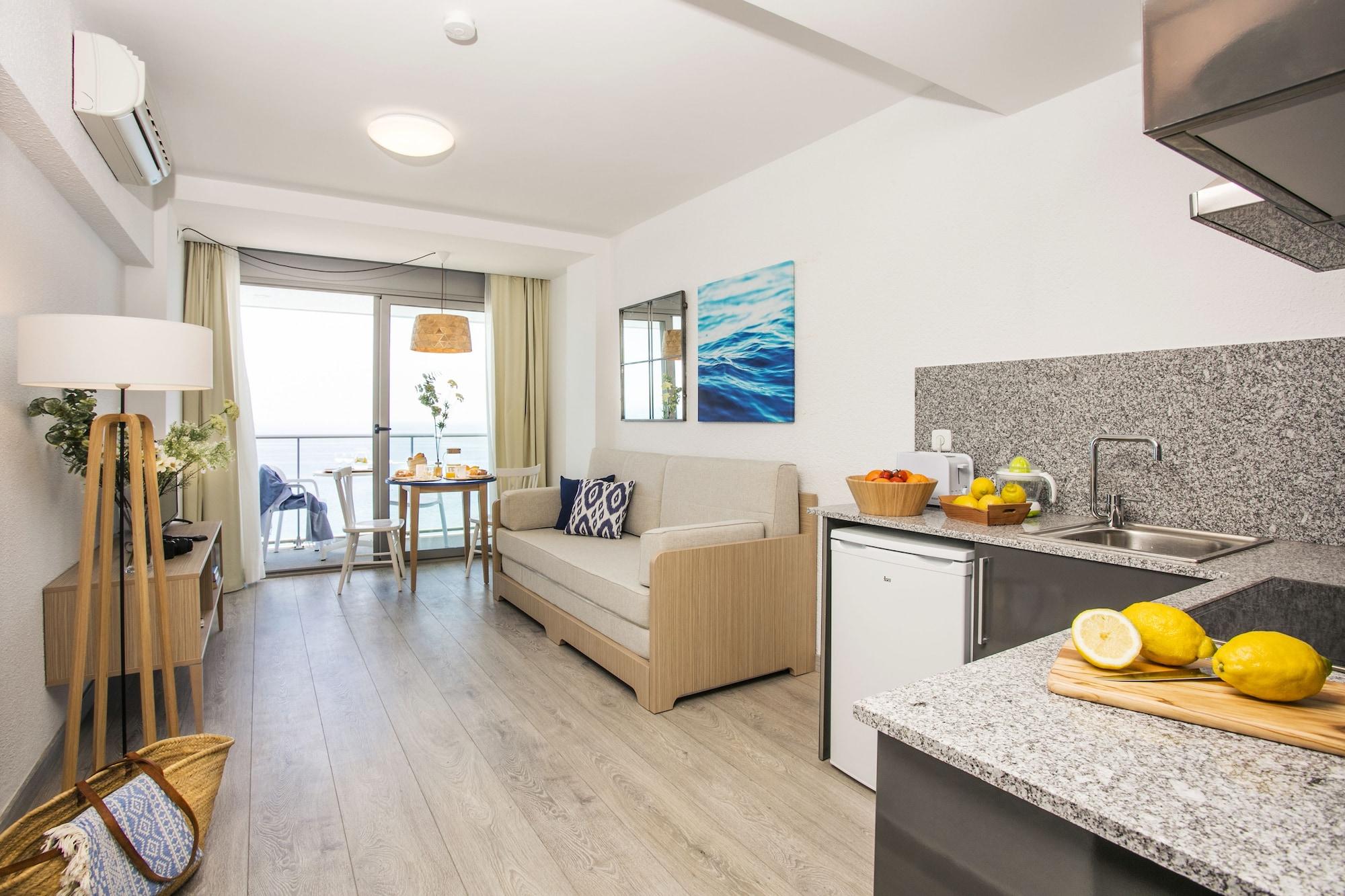 Pierre & Vacances Blanes Playa エクステリア 写真