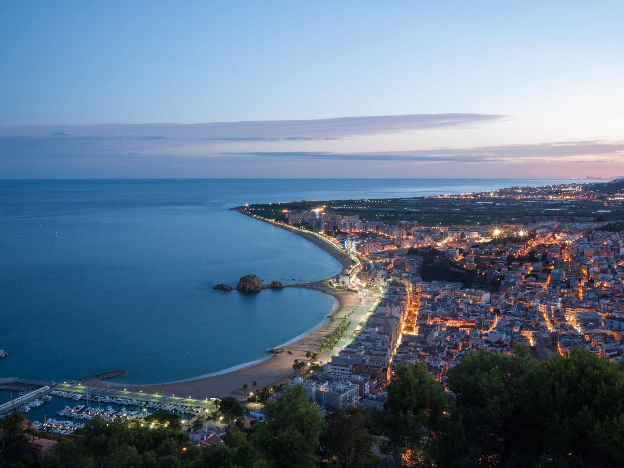 Pierre & Vacances Blanes Playa エクステリア 写真